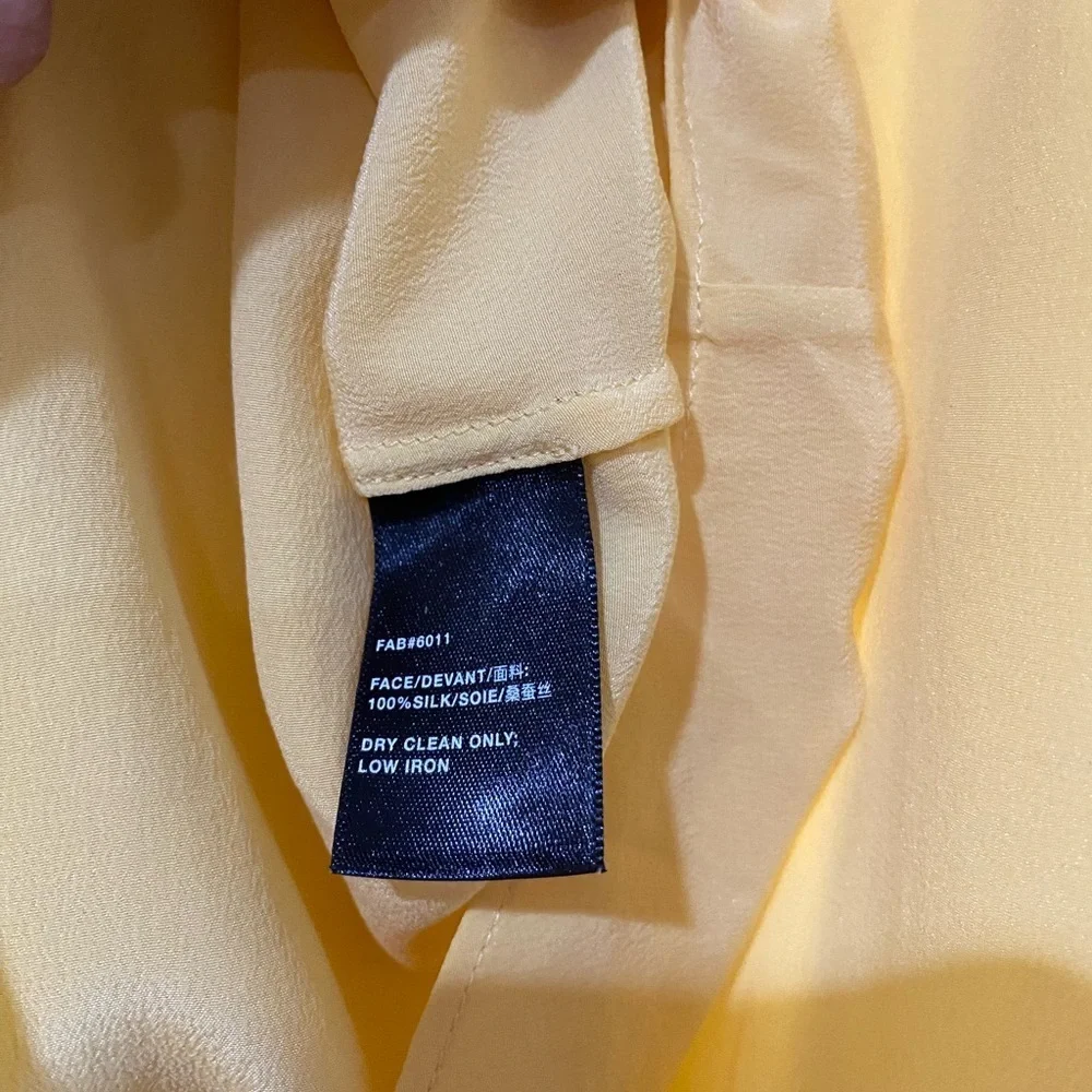 Lafayette 148 100% Silk Button Front Blouse Long Sleeve Relaxed Fit Yellow Large - Picture 9 of 10
